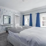 Hotel Troysgate House 3*