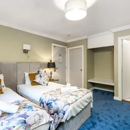 Troysgate House 호텔 3*