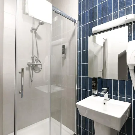 Отель Troysgate House 3*