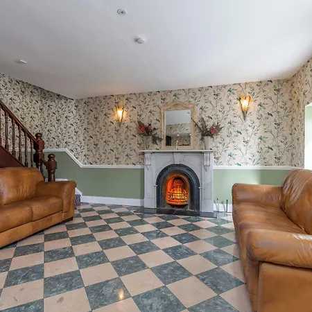 Отель Troysgate House 3*