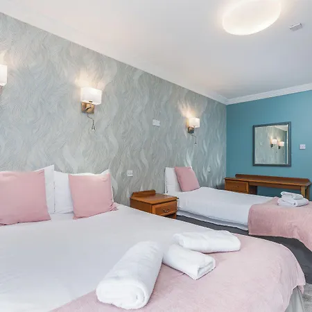 Troysgate House 3*