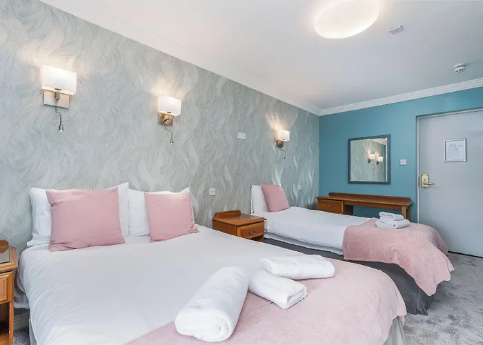 Troysgate House 3*